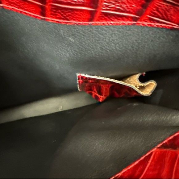 Elegance Paris Crocodile Embossed Red Leather Top Handle Bag Tote - Picture 11 of 12